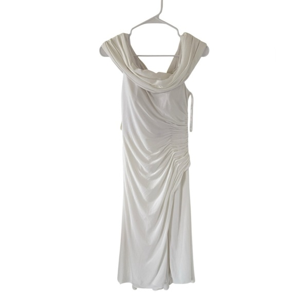 Ieena for Mac Duggal Fold Over Ruched One Shoulder White Dress (Hemmed) - Picture 5 of 13